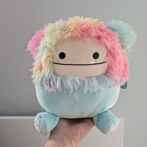 Squishmallow 8" Zozo Bigfoot